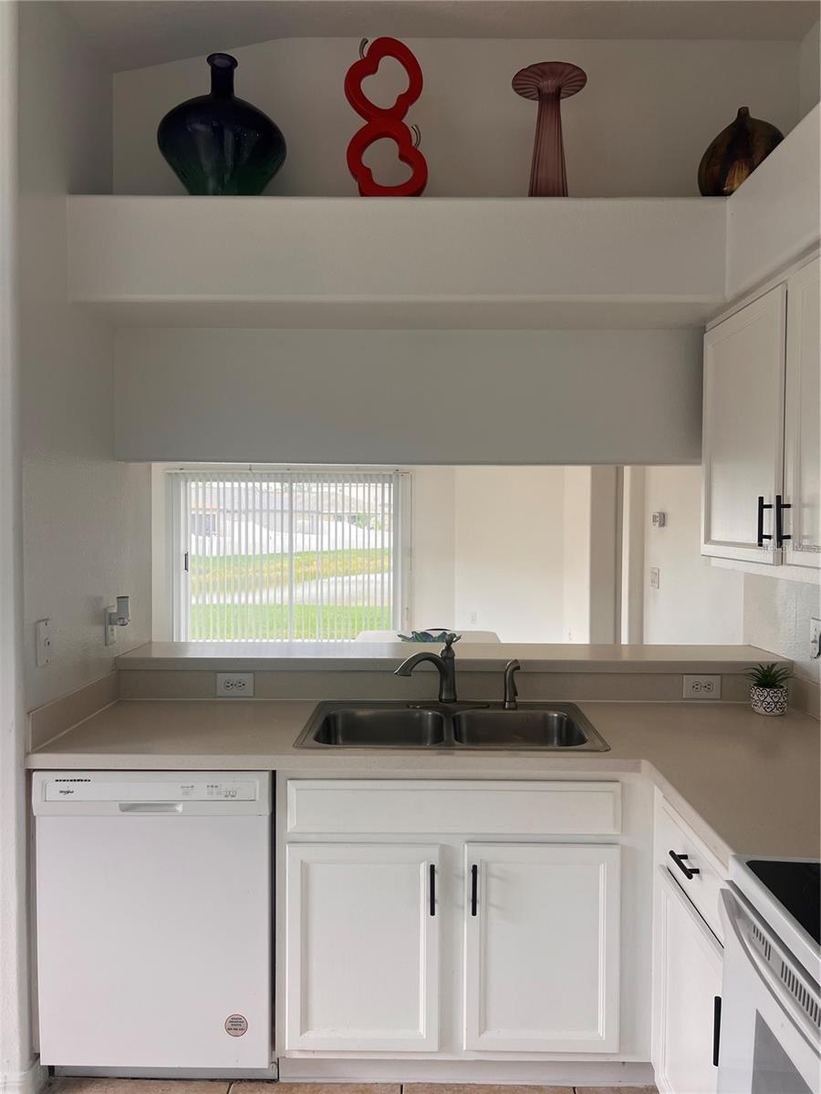 Image 8 of 17 For 6840 Aramon Court