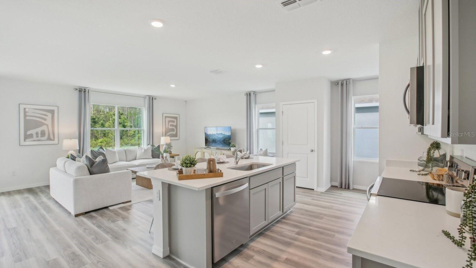 Image 11 of 36 For 32730 Winterwood Boulevard Boulevard
