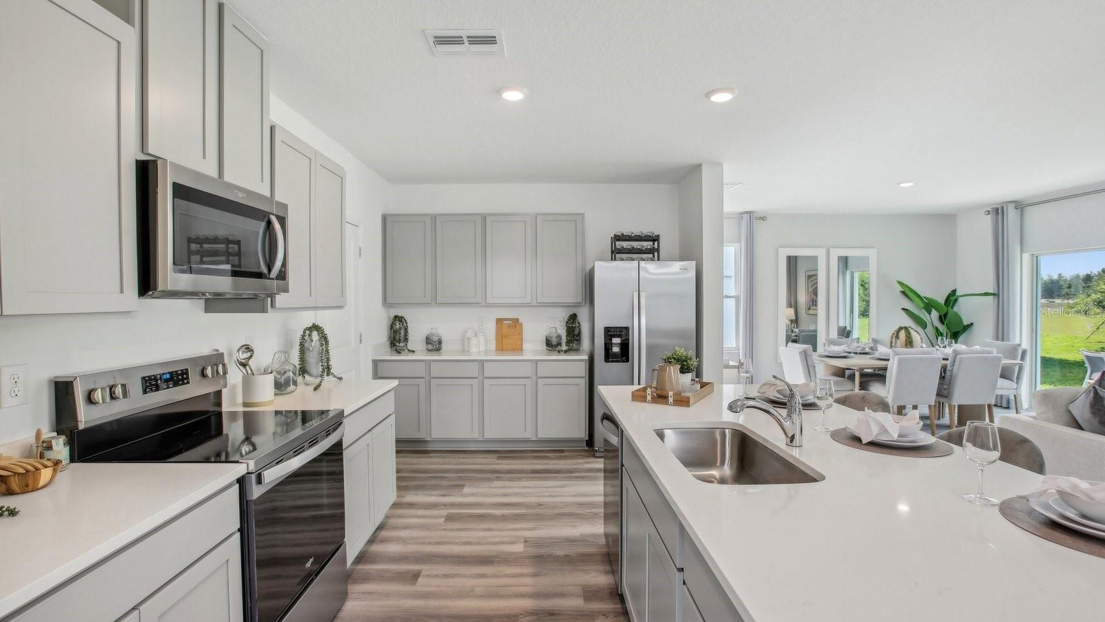 Image 9 of 36 For 32730 Winterwood Boulevard Boulevard
