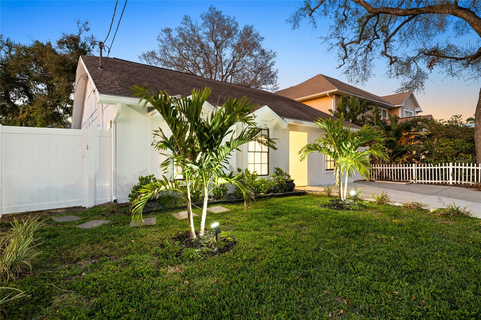 Image 9 of 43 For 3815 San Juan Street