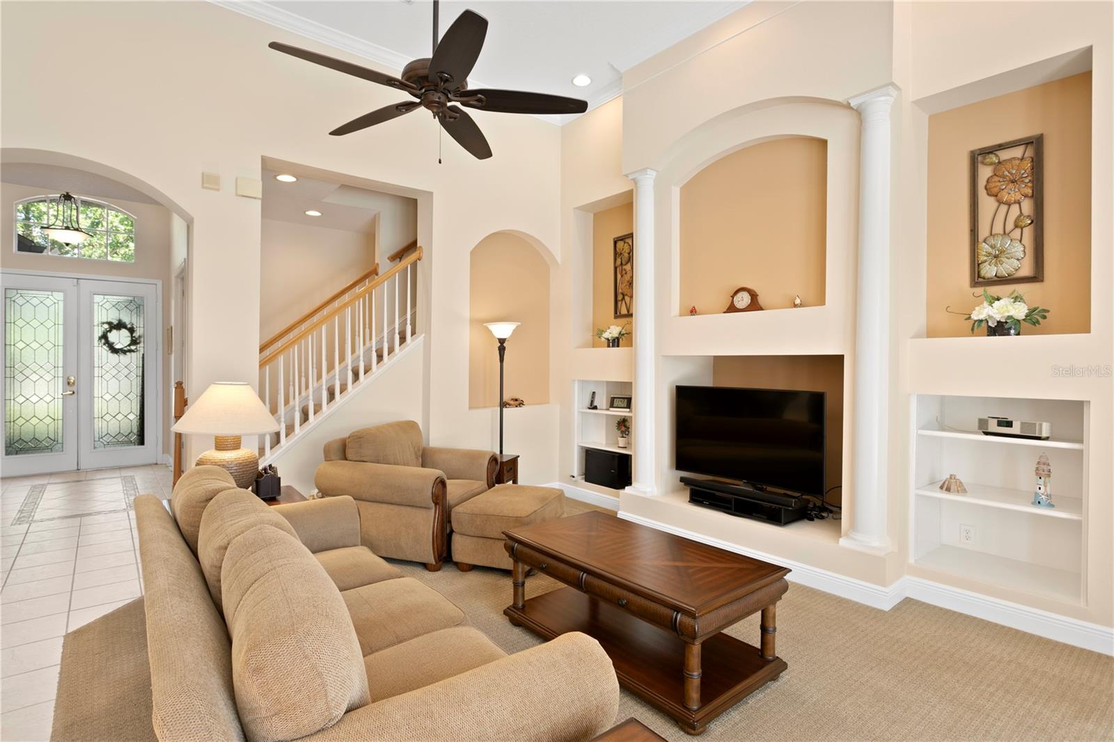 Image 11 of 63 For 10141 Deercliff Drive
