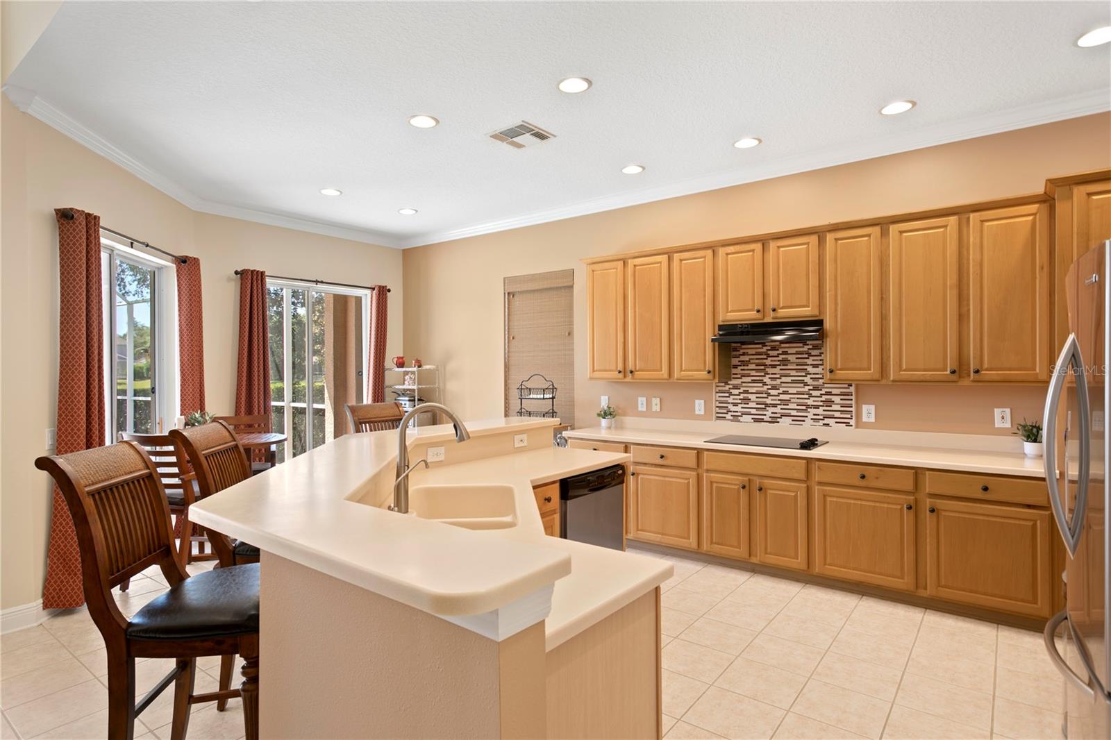 Image 15 of 63 For 10141 Deercliff Drive
