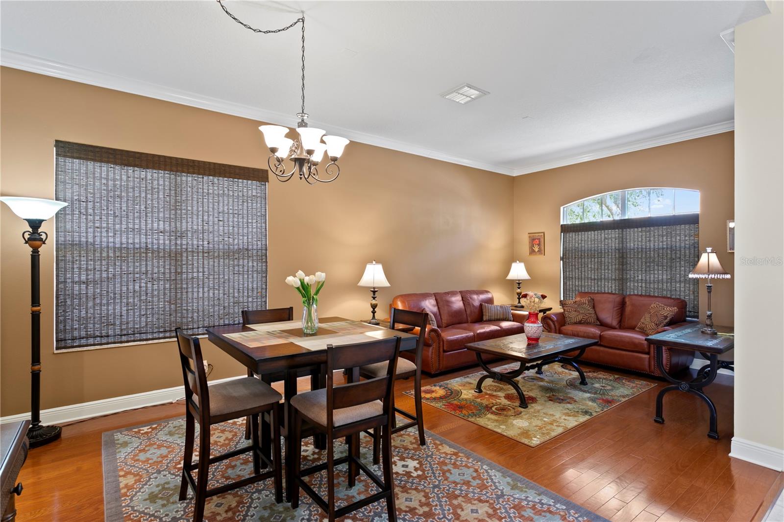 Image 6 of 63 For 10141 Deercliff Drive