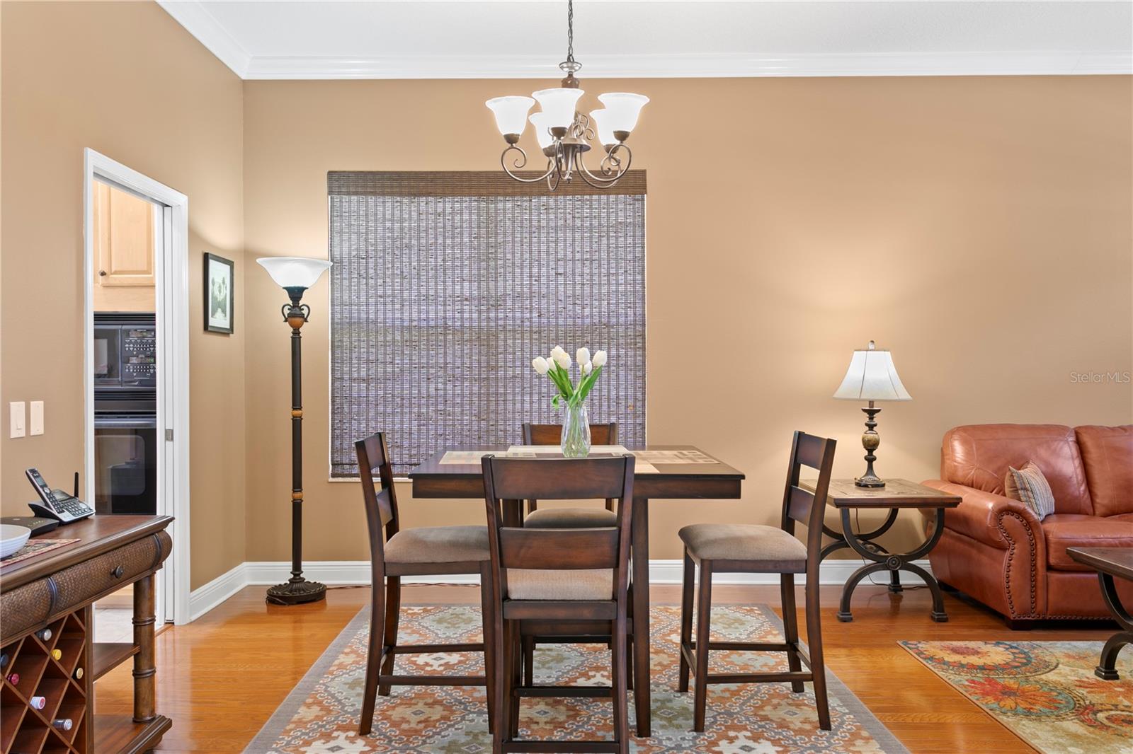 Image 7 of 63 For 10141 Deercliff Drive