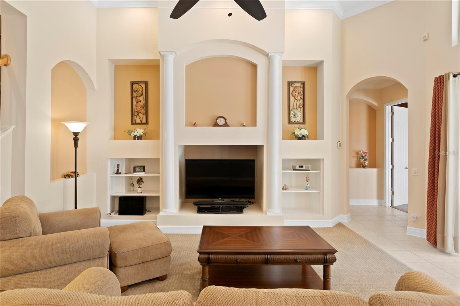 Image 9 of 63 For 10141 Deercliff Drive
