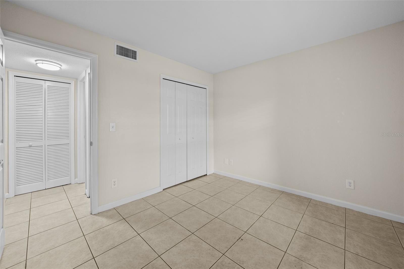 Image 15 of 23 For 3840 34th Avenue S 101