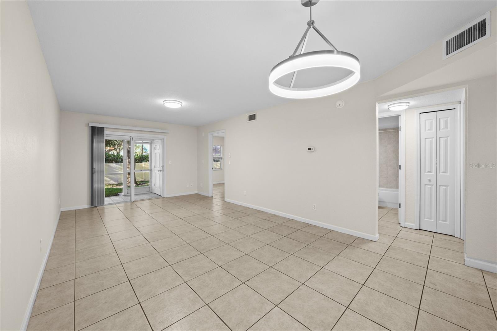 Image 6 of 23 For 3840 34th Avenue S 101