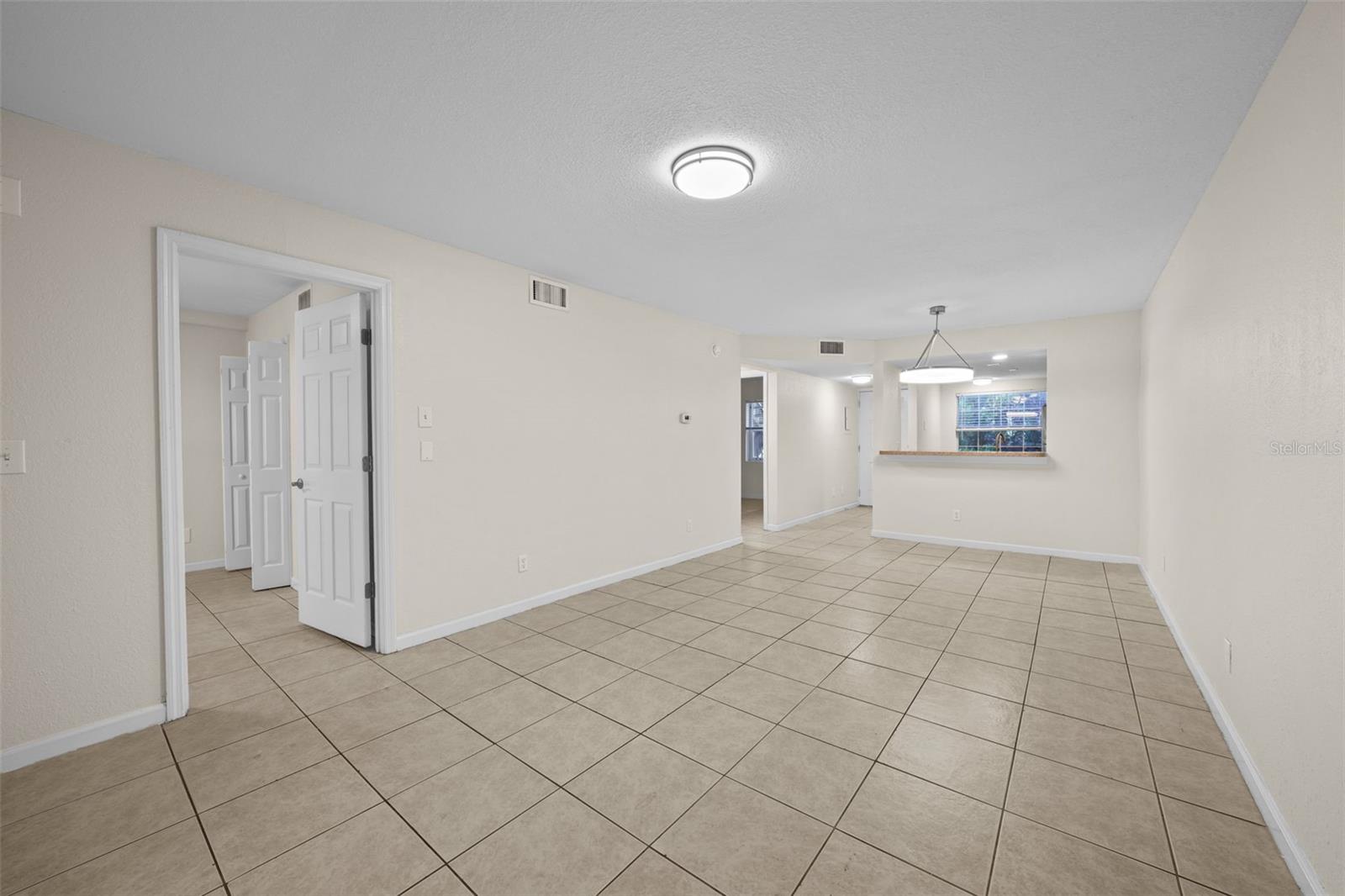 Image 7 of 23 For 3840 34th Avenue S 101