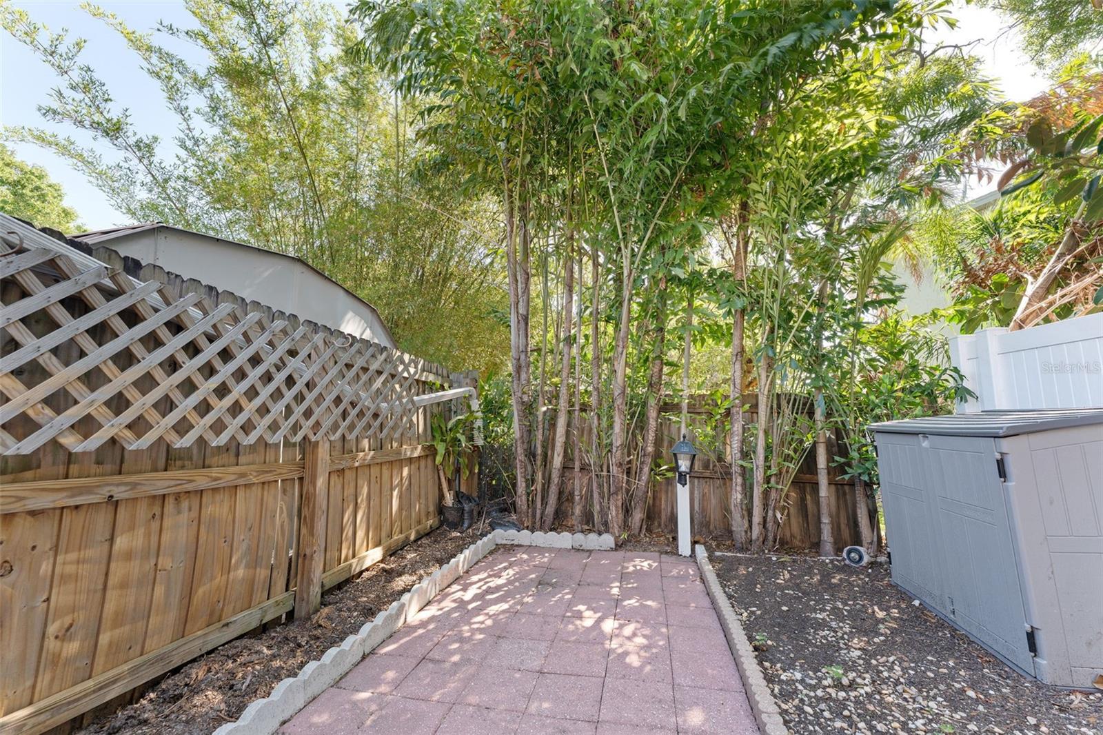 Image 23 of 35 For 1700 Azalea Court B