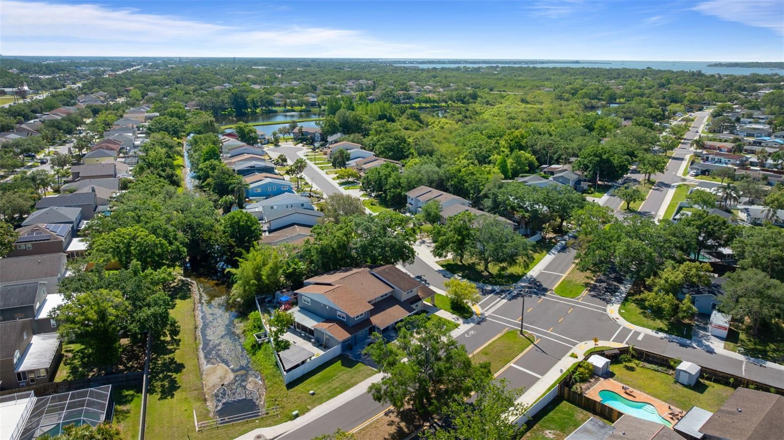 Image 29 of 35 For 1700 Azalea Court B