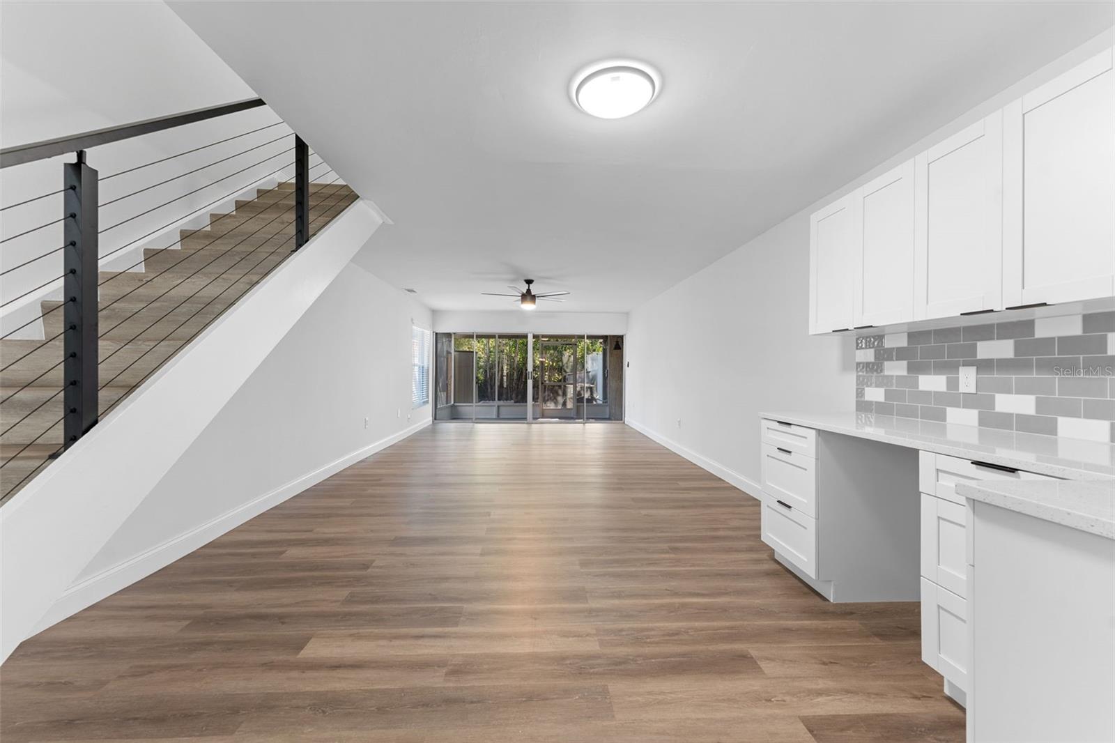 Image 4 of 35 For 1700 Azalea Court B