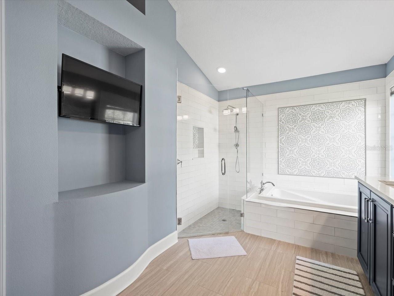 Image 18 of 42 For 17311 Hubers Court