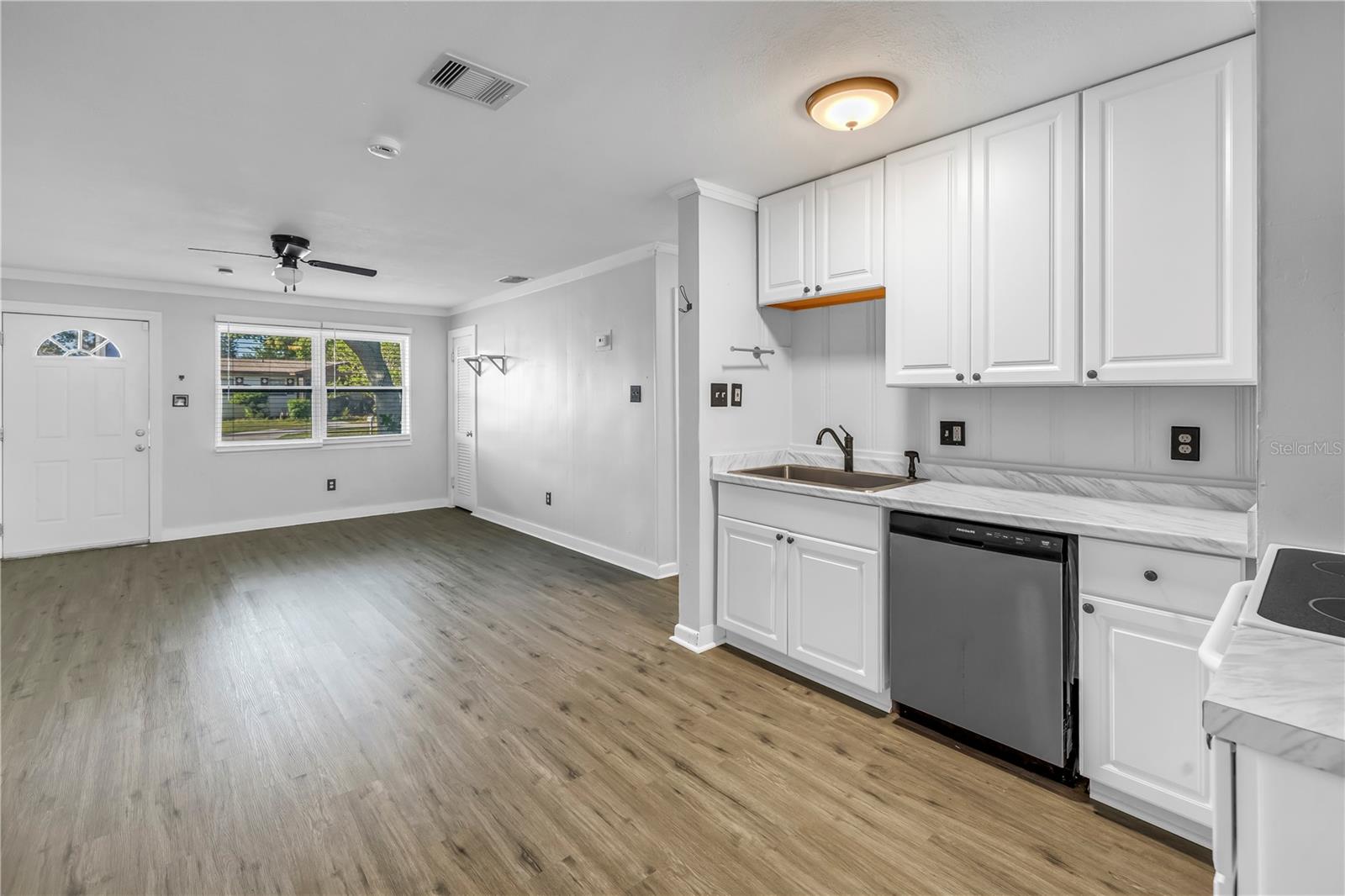 Image 12 of 35 For 1260 Palmetto Street