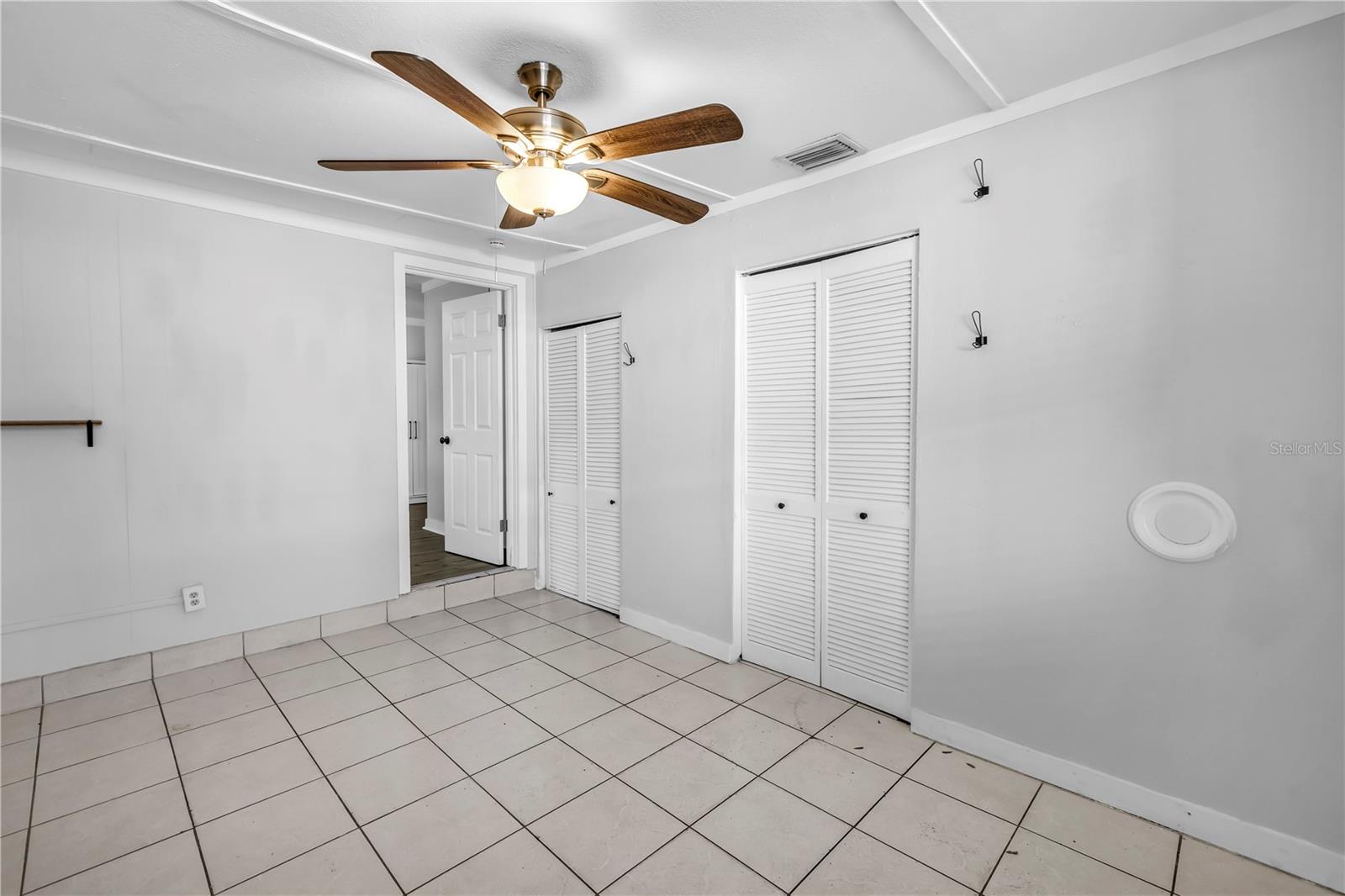 Image 16 of 35 For 1260 Palmetto Street