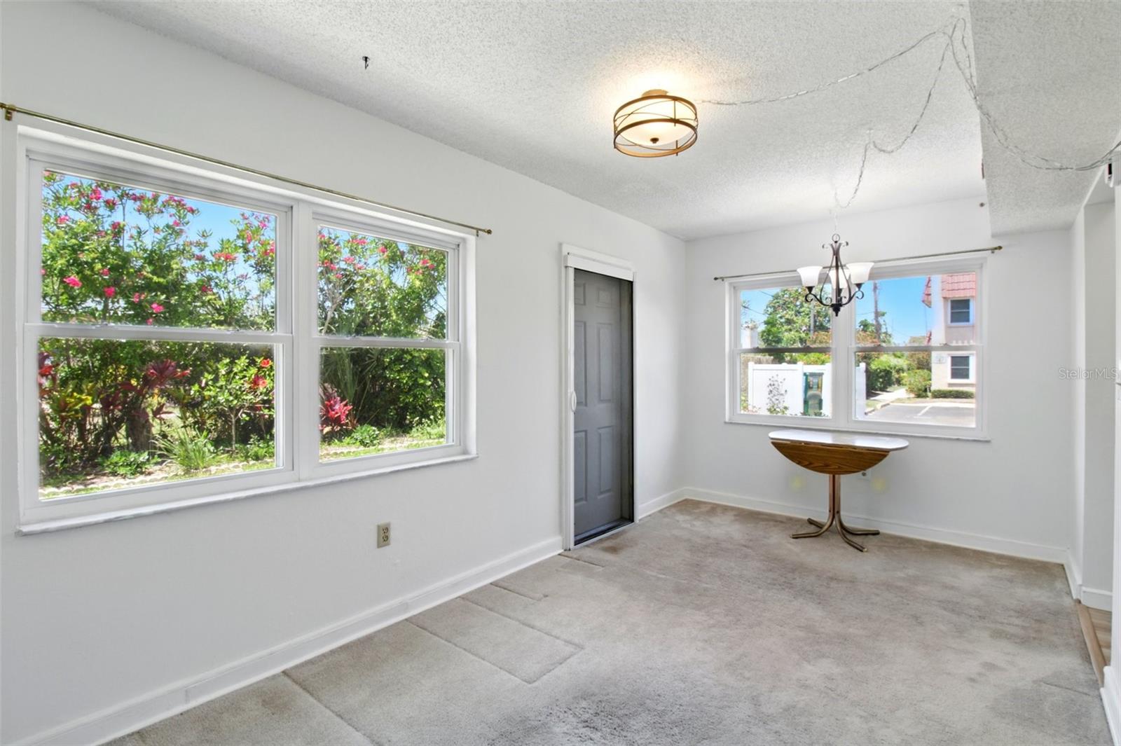 Image 10 of 37 For 10035 63rd Avenue N 12