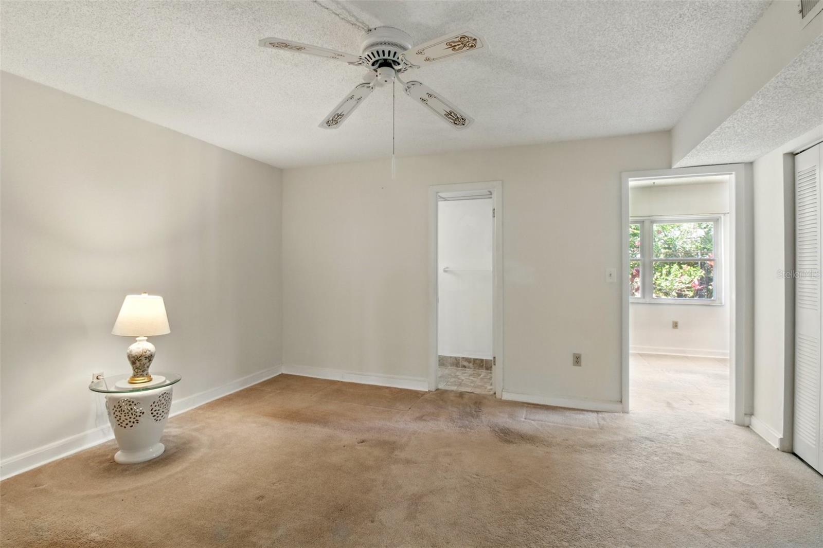 Image 11 of 37 For 10035 63rd Avenue N 12