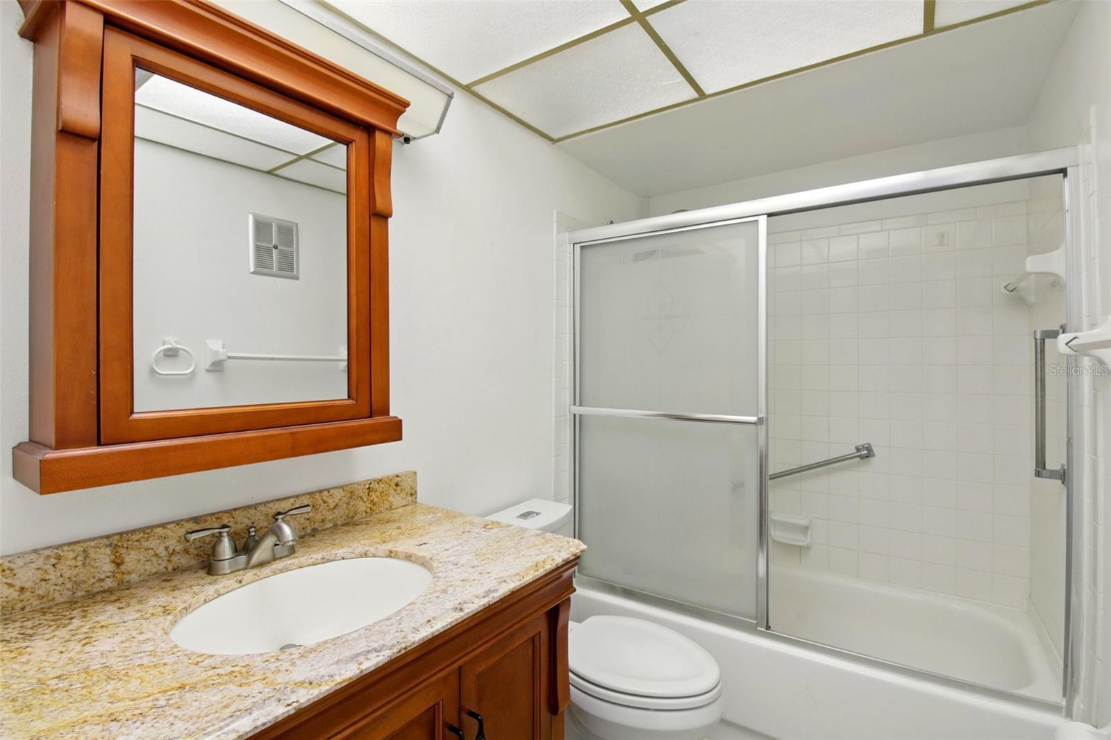 Image 14 of 37 For 10035 63rd Avenue N 12