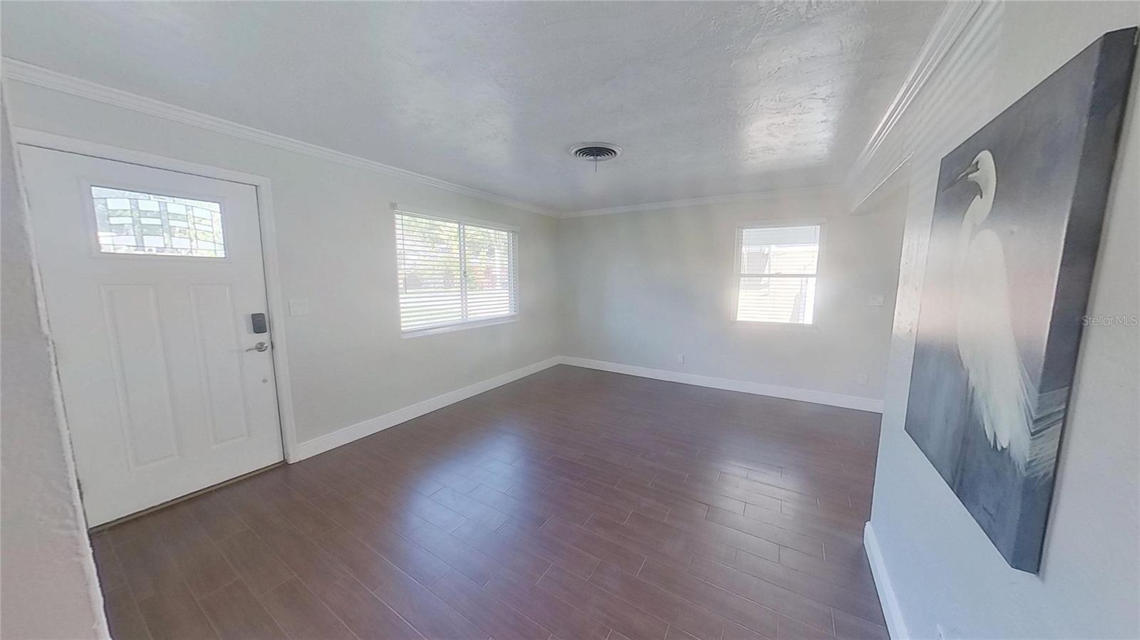 Image 10 of 39 For 5832 27th Avenue S