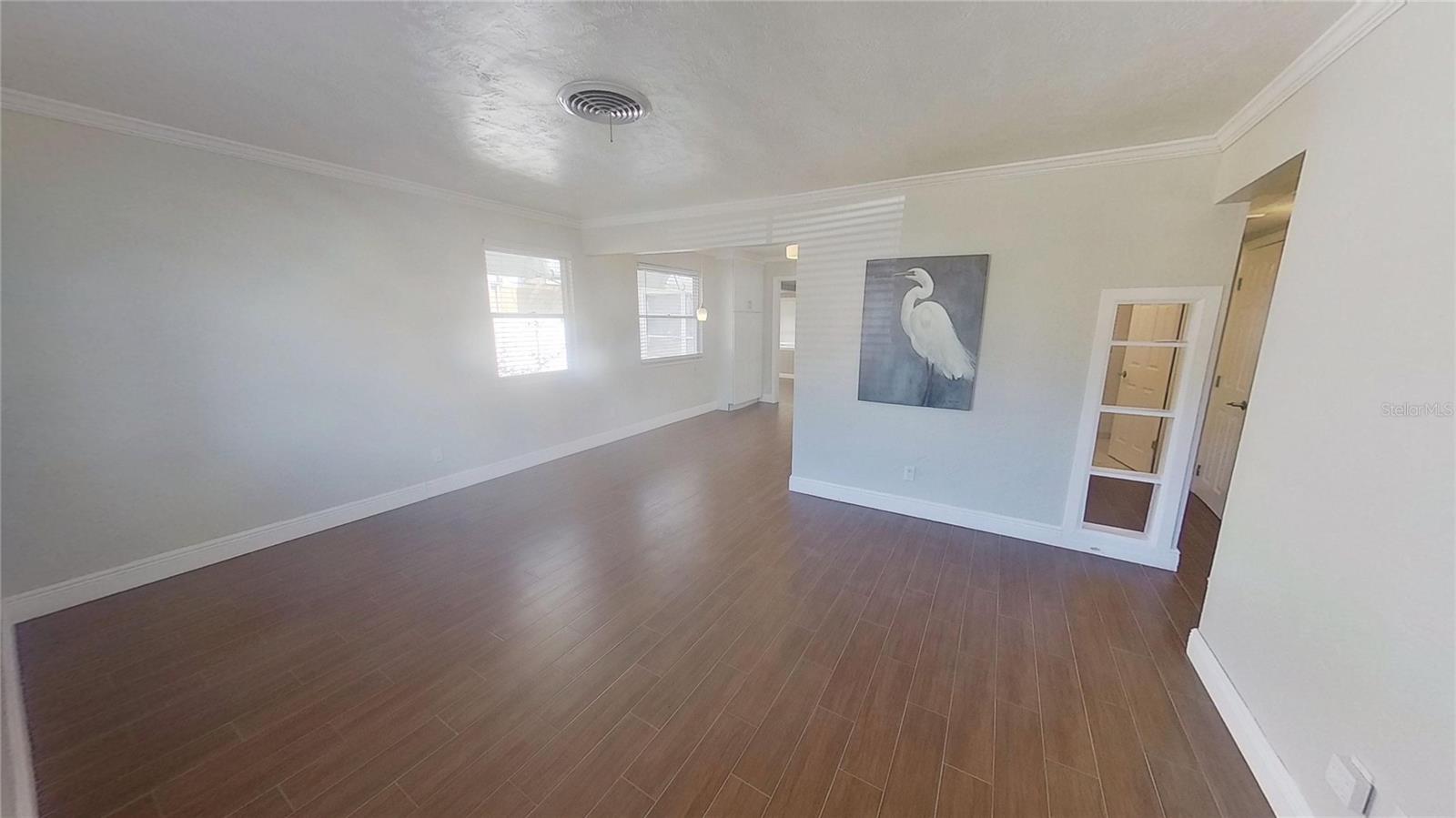Image 17 of 39 For 5832 27th Avenue S
