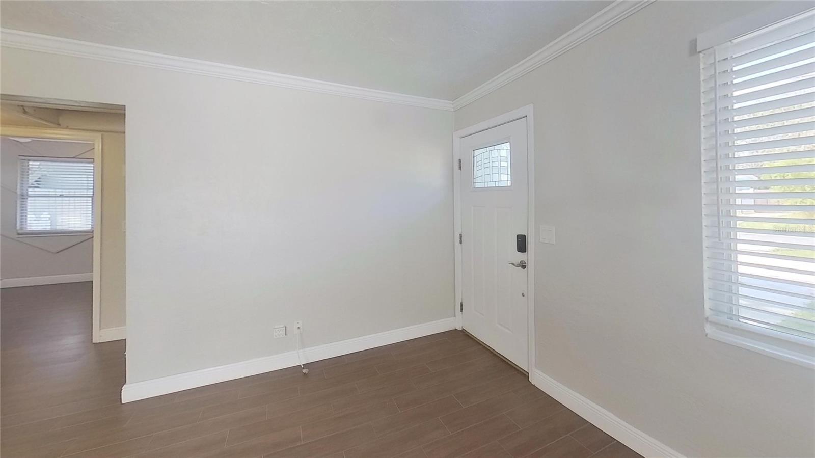Image 36 of 39 For 5832 27th Avenue S