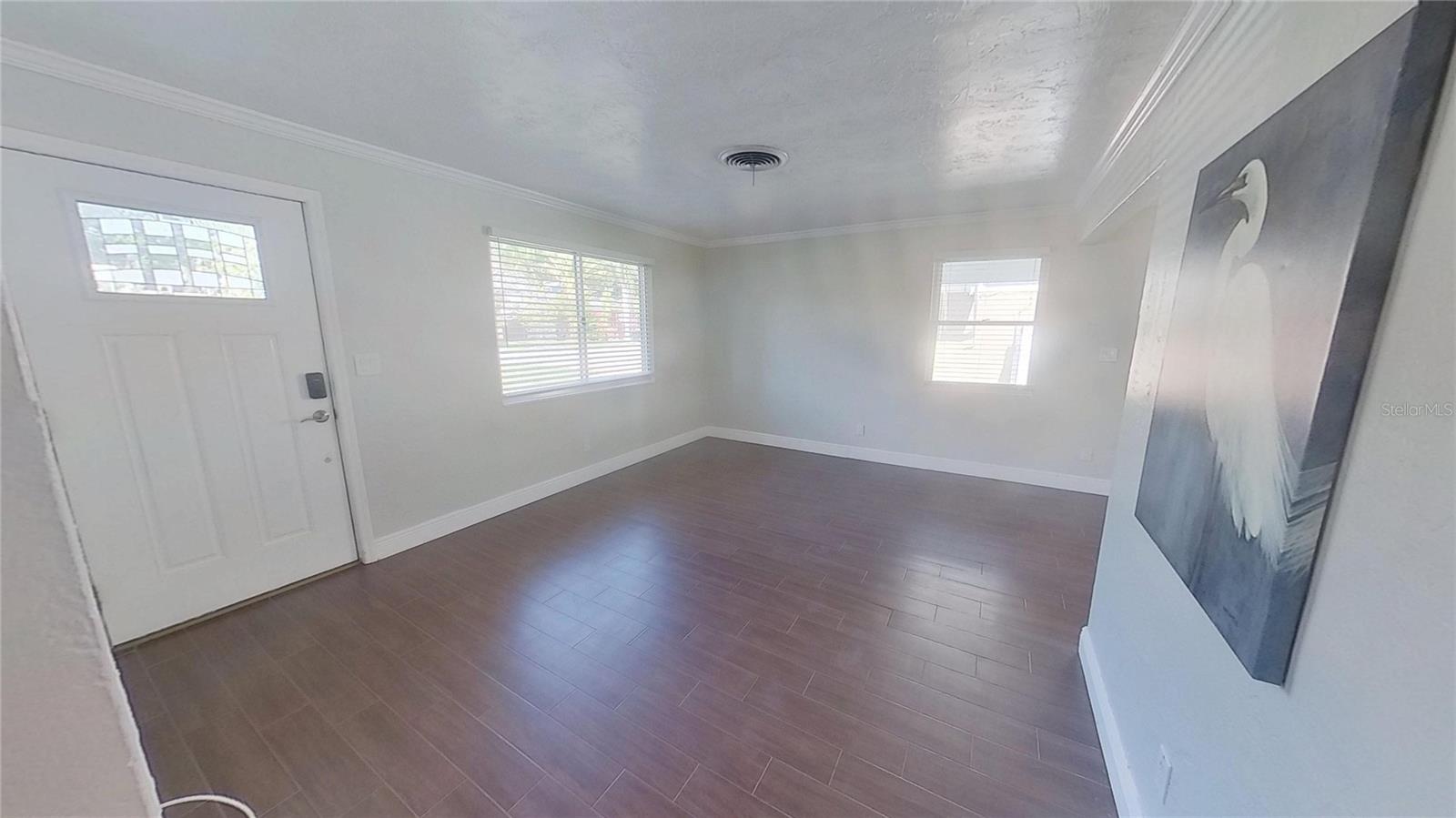 Image 4 of 39 For 5832 27th Avenue S