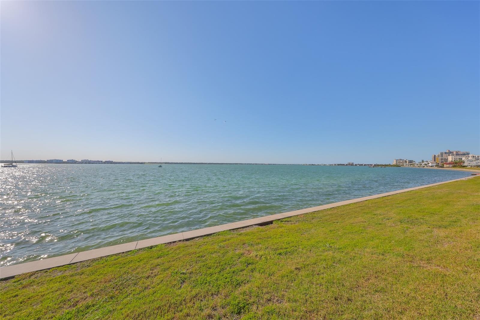 Image 11 of 28 For 1301 Gulf Boulevard 107