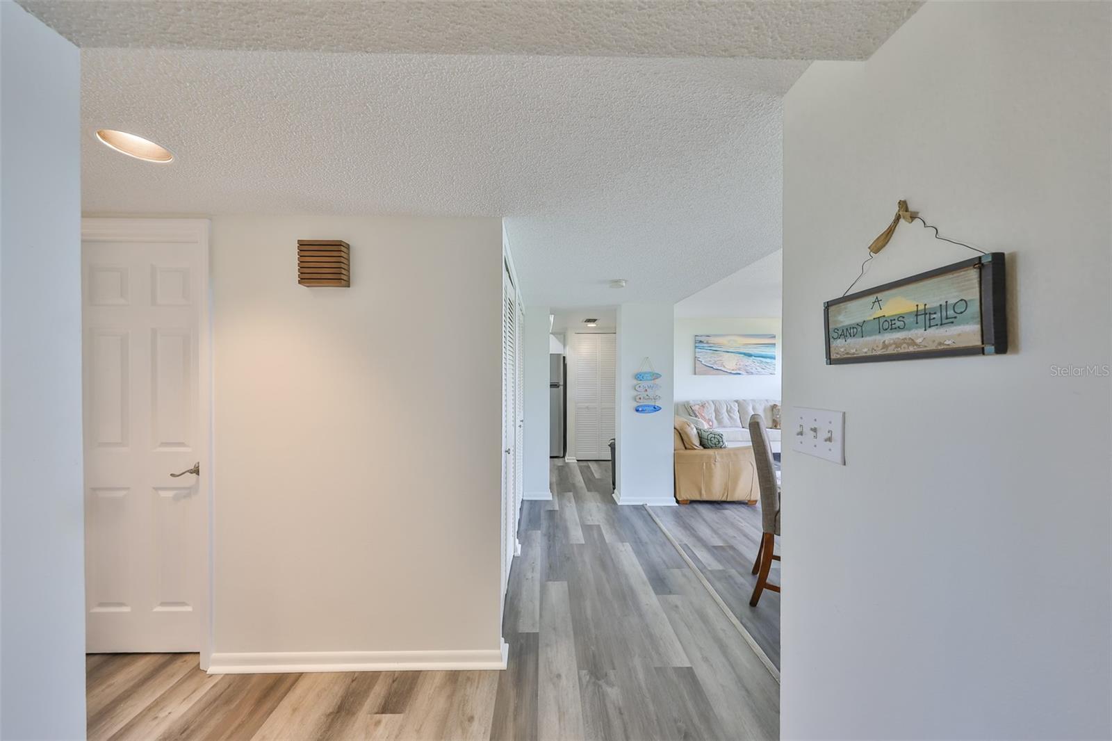 Image 15 of 28 For 1301 Gulf Boulevard 107