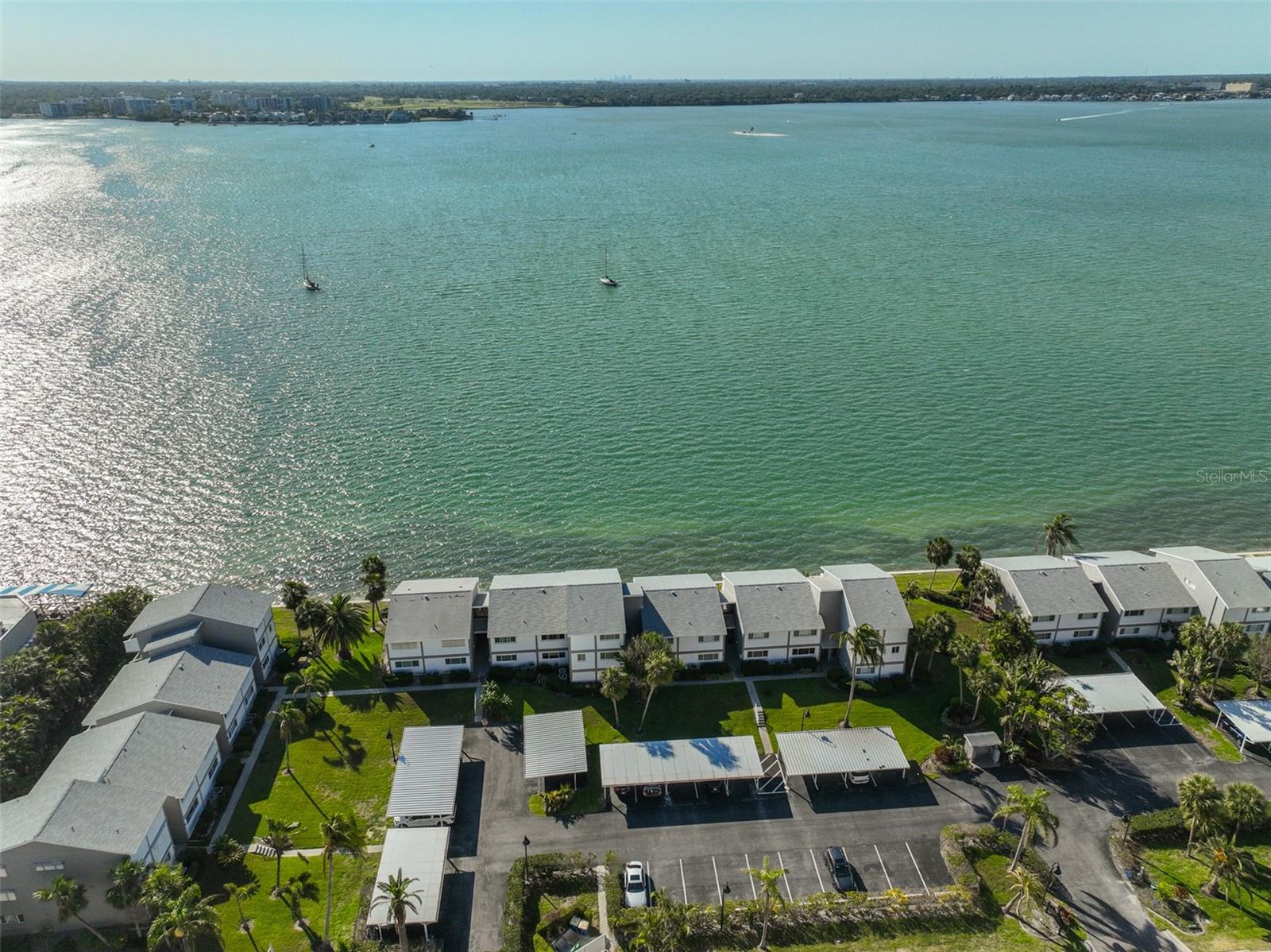 Image 3 of 28 For 1301 Gulf Boulevard 107