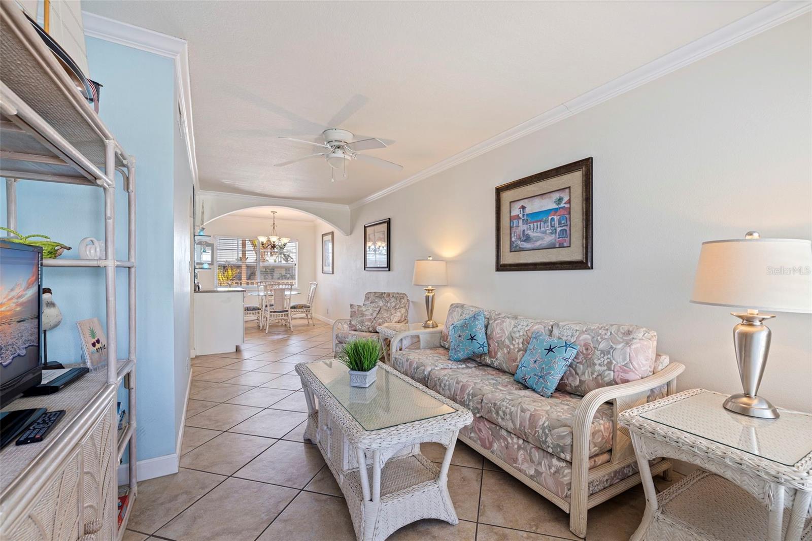 Image 10 of 37 For 19417 Gulf Boulevard E217
