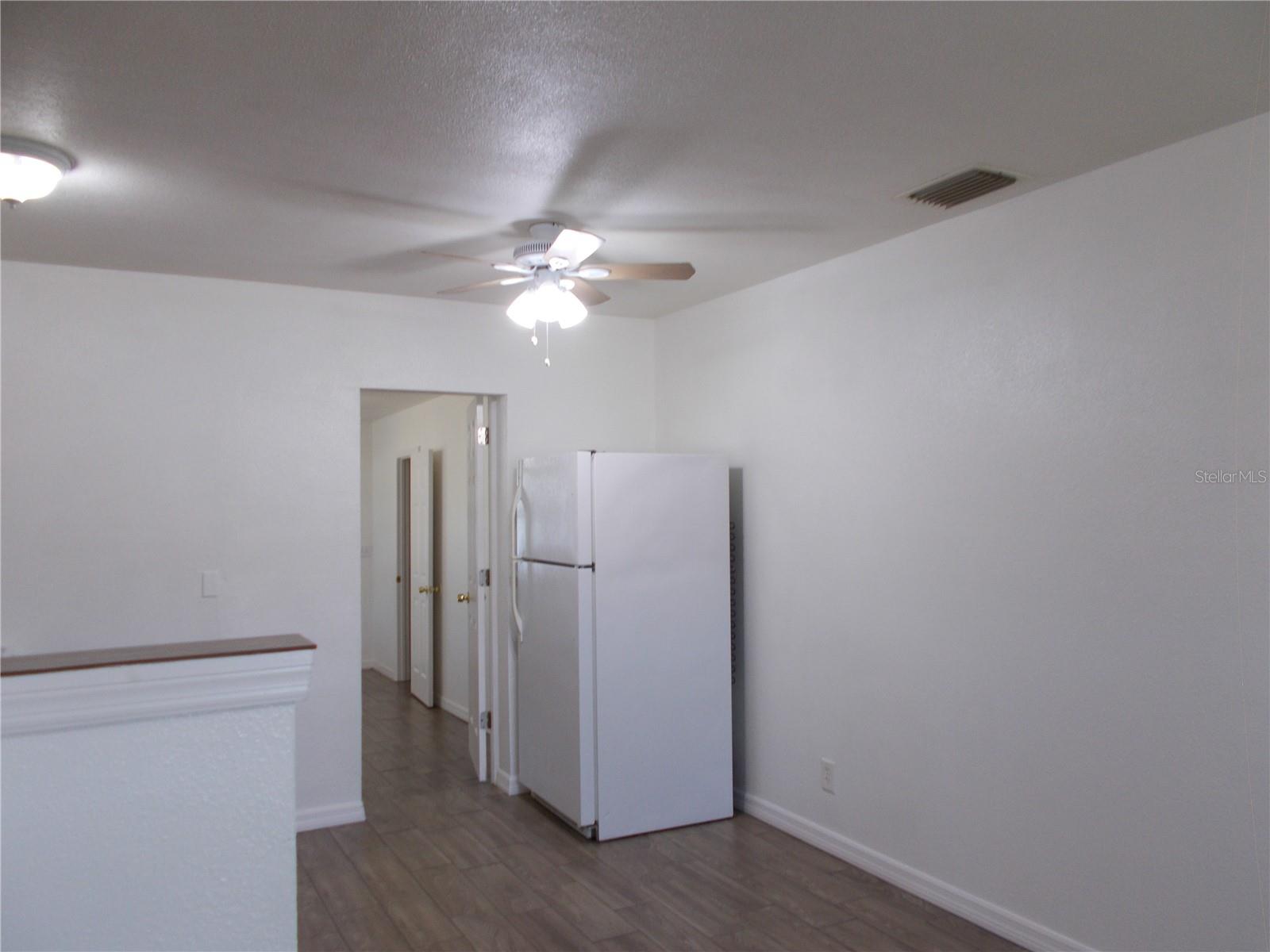 Image 12 of 23 For 433 73rd Avenue N
