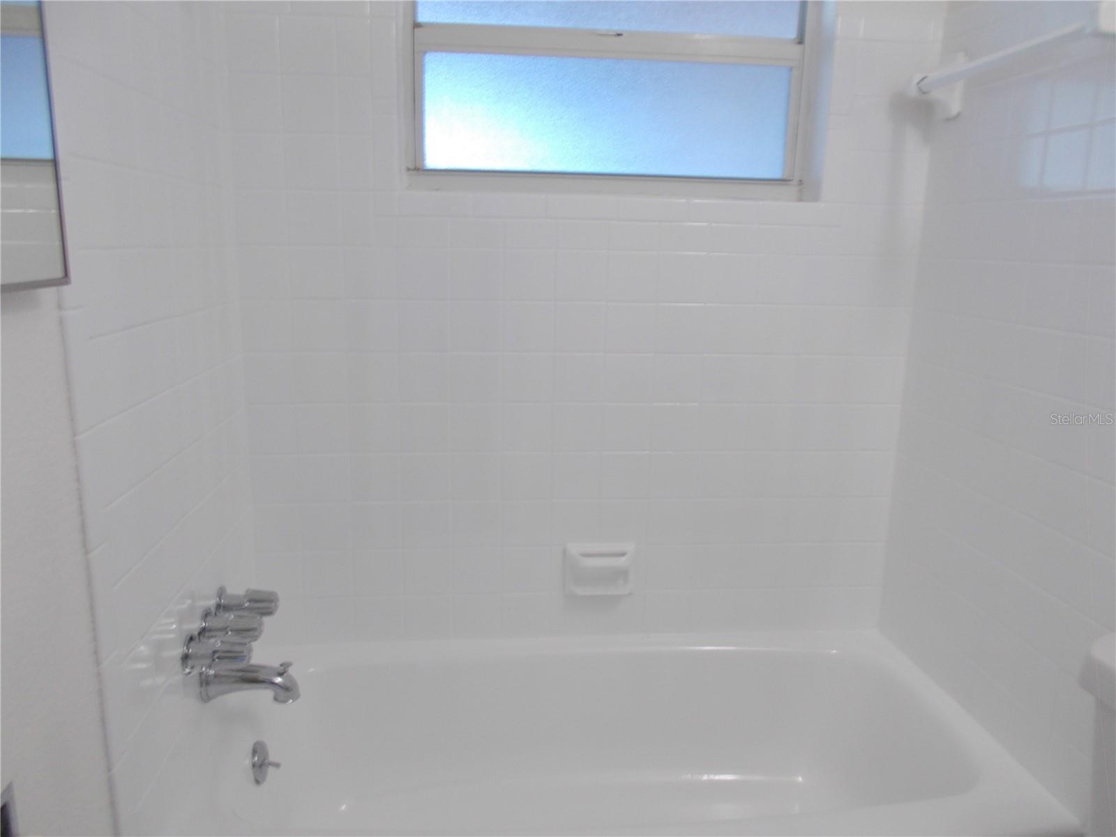 Image 16 of 23 For 433 73rd Avenue N