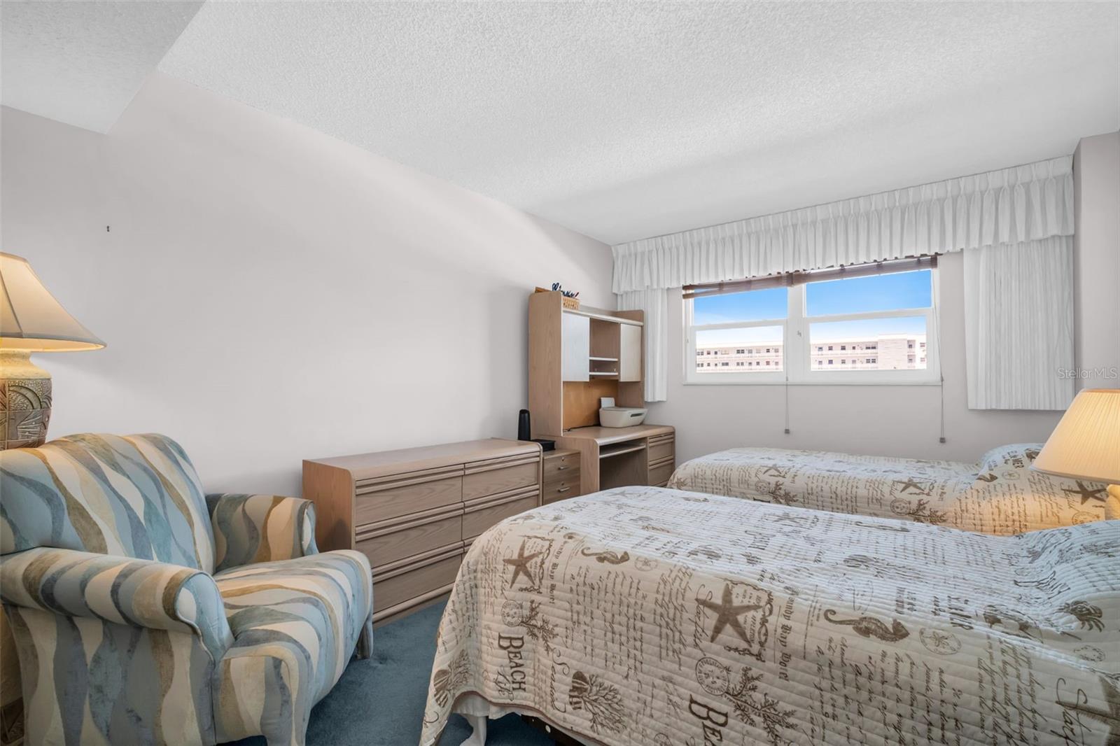 Image 21 of 28 For 5980 Shore Boulevard S 403