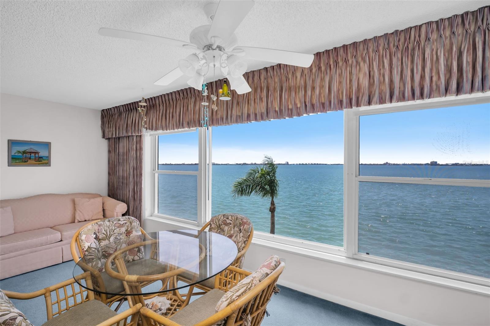 Image 6 of 28 For 5980 Shore Boulevard S 403