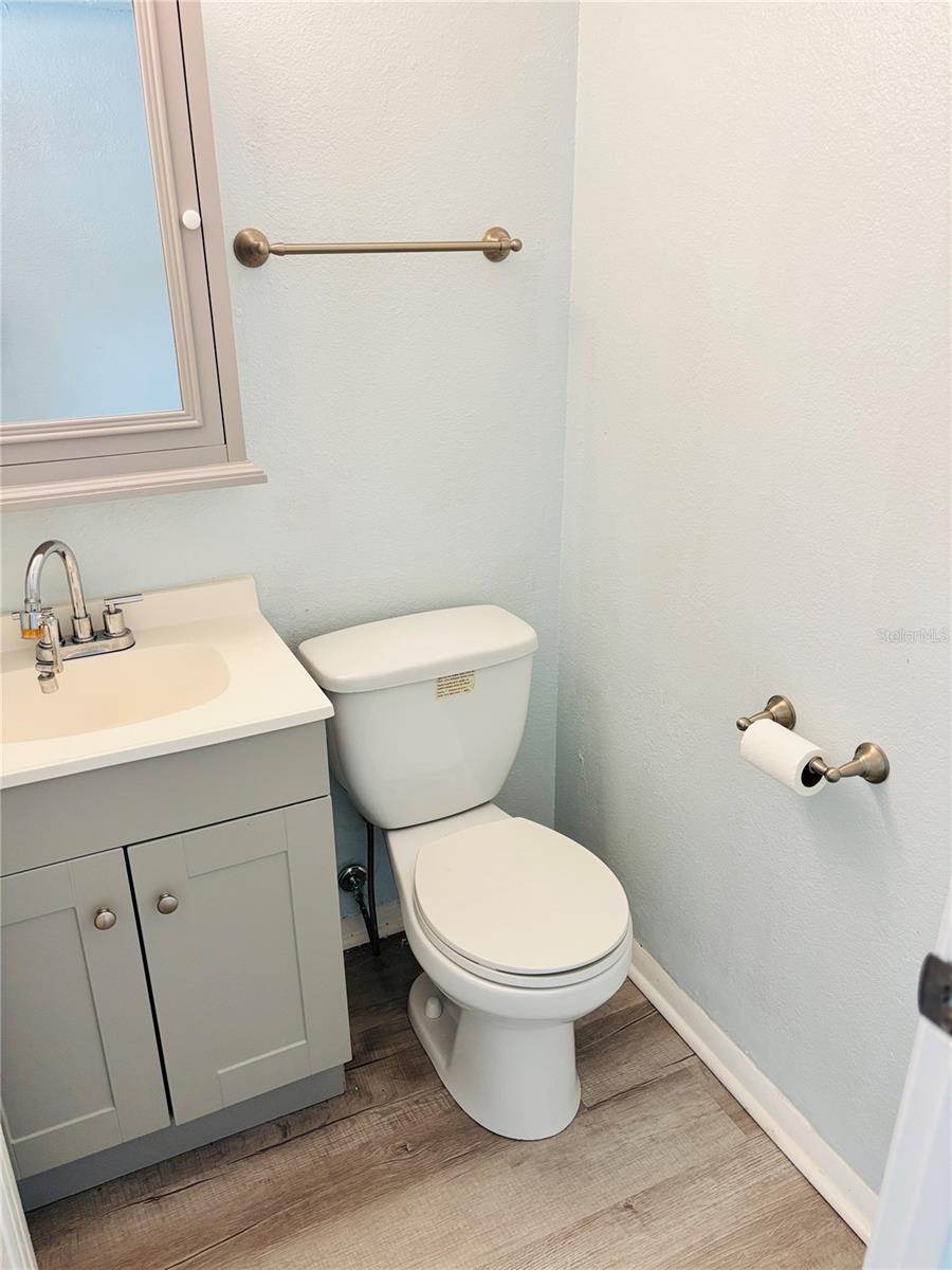 Image 17 of 25 For 22604 Watersedge Boulevard 153