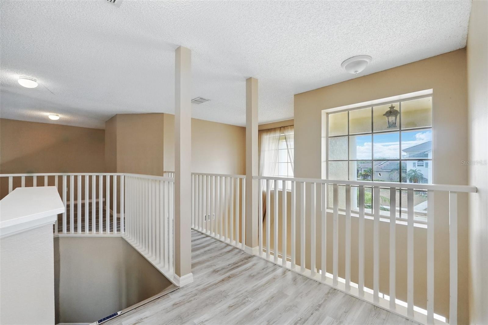 Image 18 of 45 For 2523 Jasmine Trace Drive