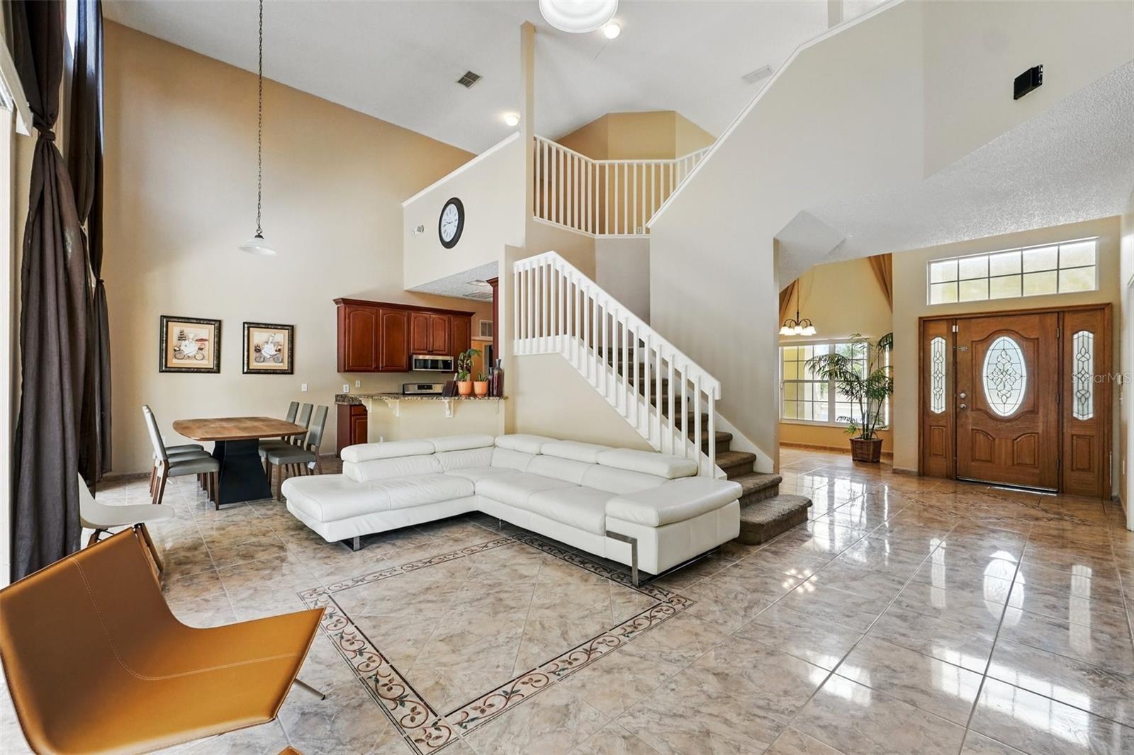 Image 9 of 45 For 2523 Jasmine Trace Drive
