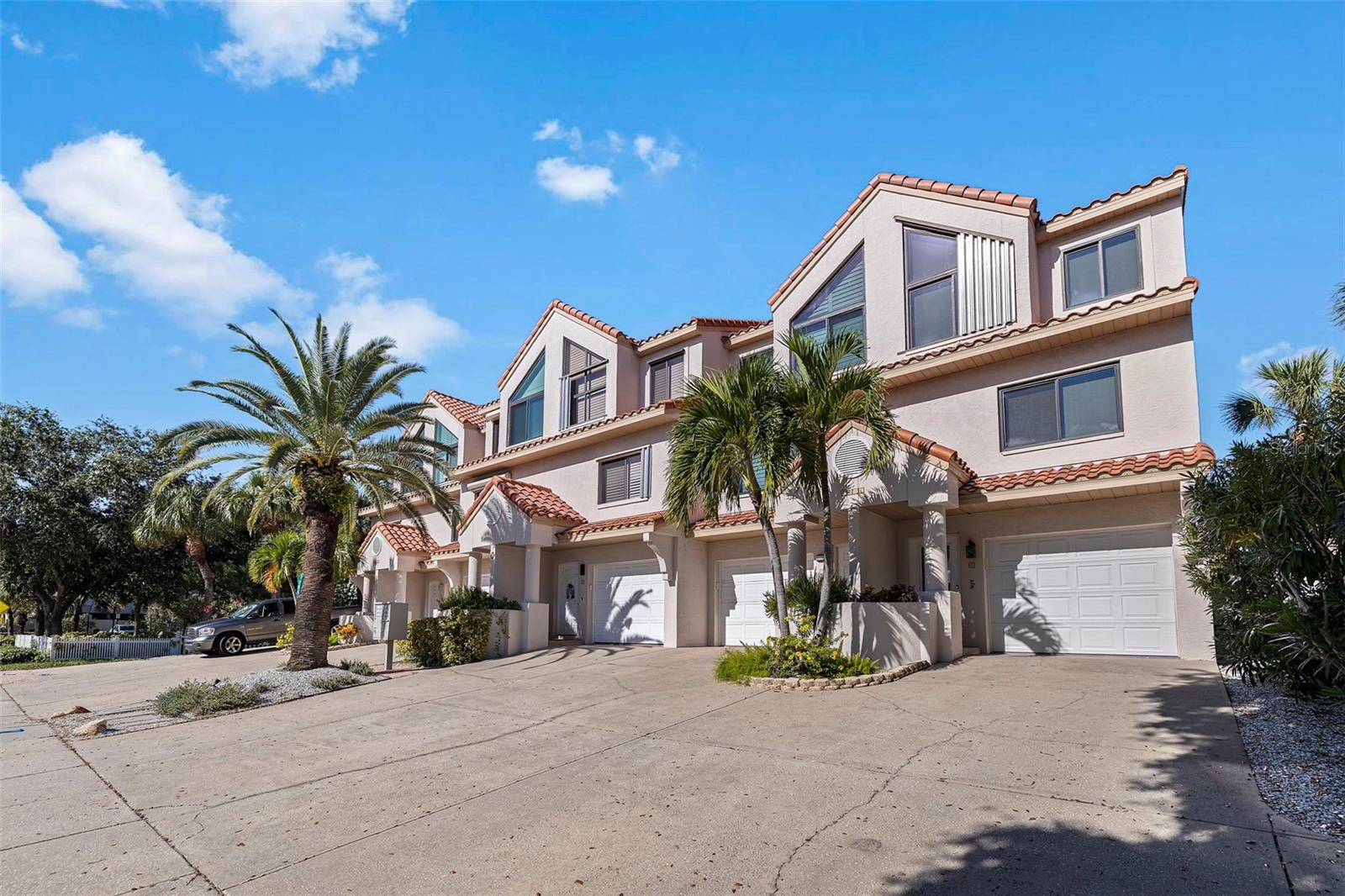 Image 3 of 59 For 1206 Gulf Boulevard C