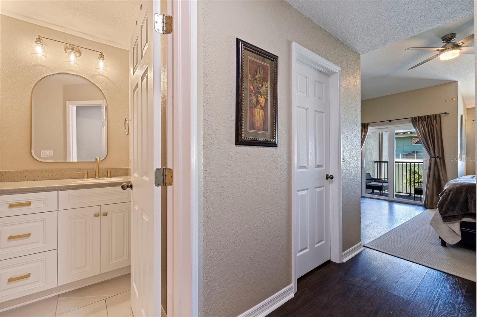 Image 30 of 59 For 1206 Gulf Boulevard C