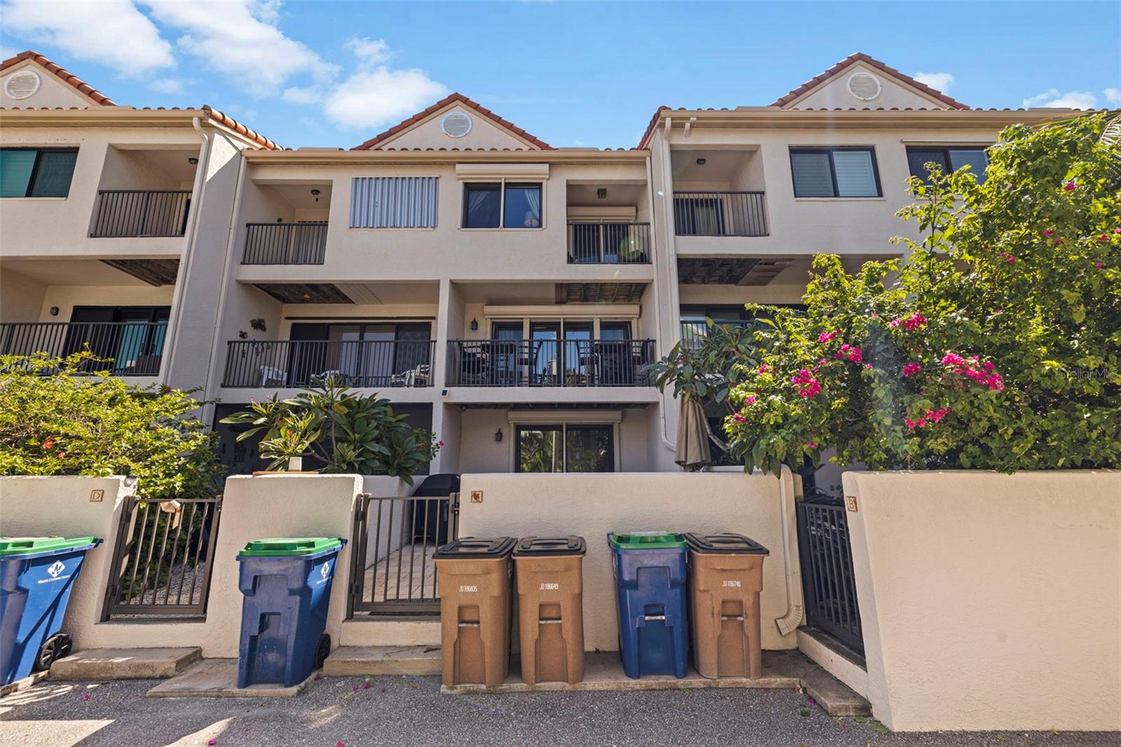Image 45 of 59 For 1206 Gulf Boulevard C