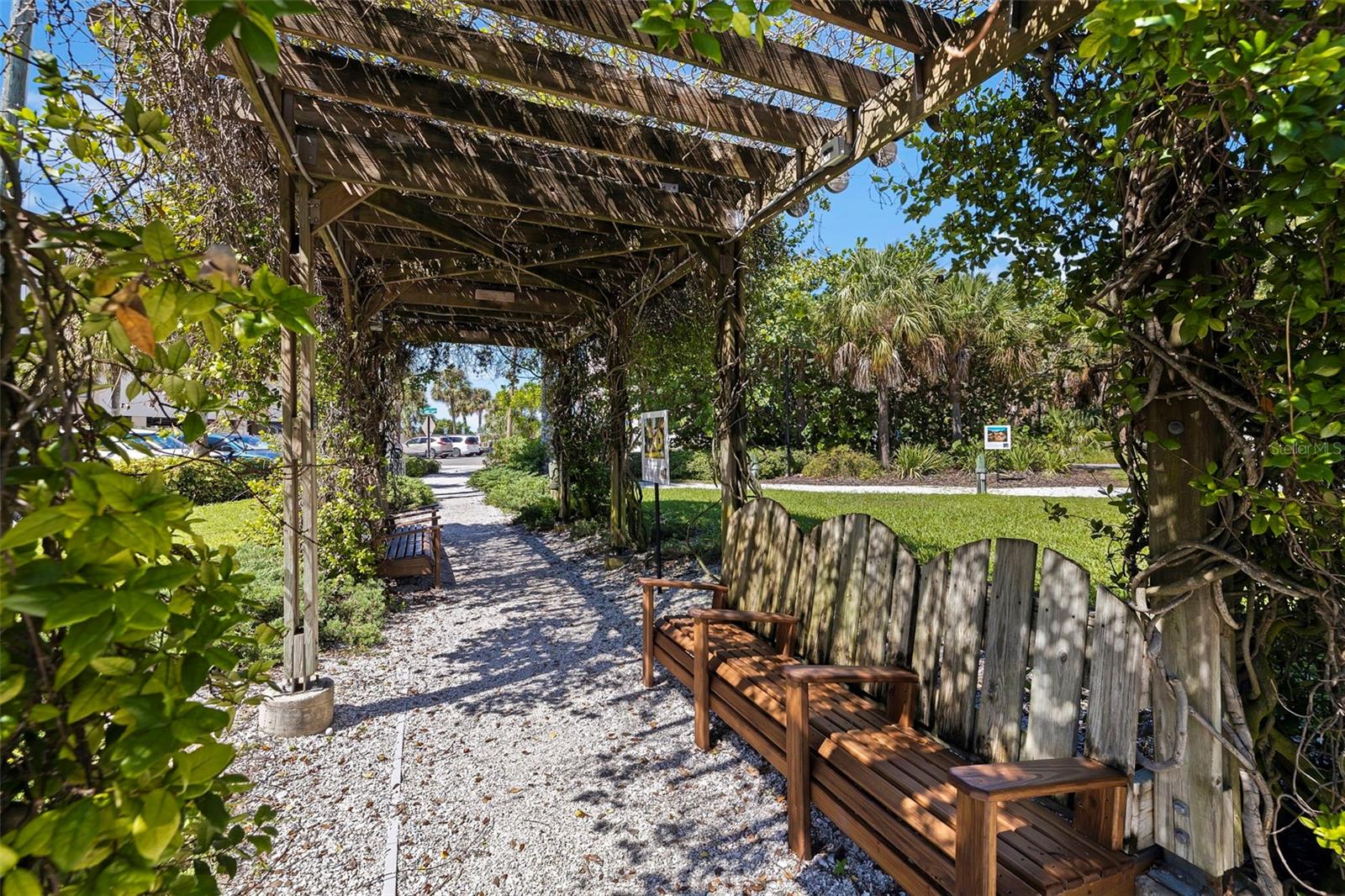 Image 48 of 59 For 1206 Gulf Boulevard C