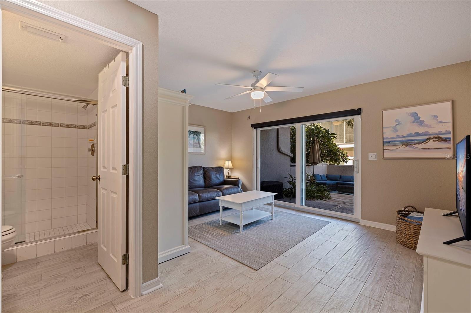 Image 7 of 59 For 1206 Gulf Boulevard C