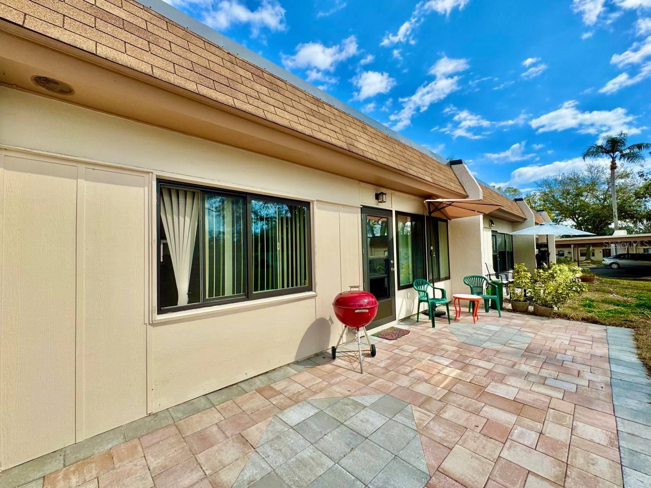 Image 22 of 26 For 1383 Mission Hills Boulevard 1383