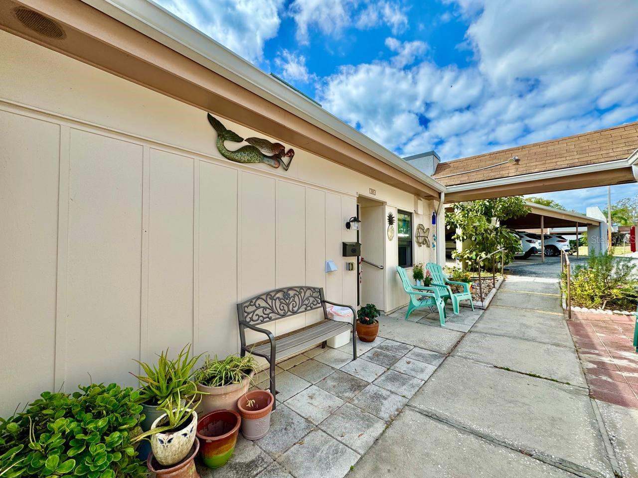 Image 3 of 26 For 1383 Mission Hills Boulevard 1383