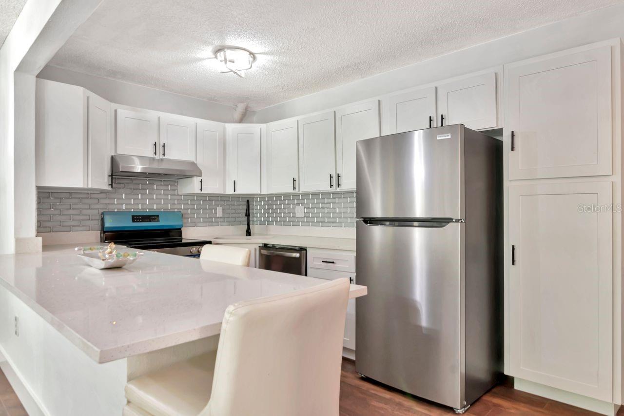 Image 11 of 65 For 1400 Pine Glen Lane B2
