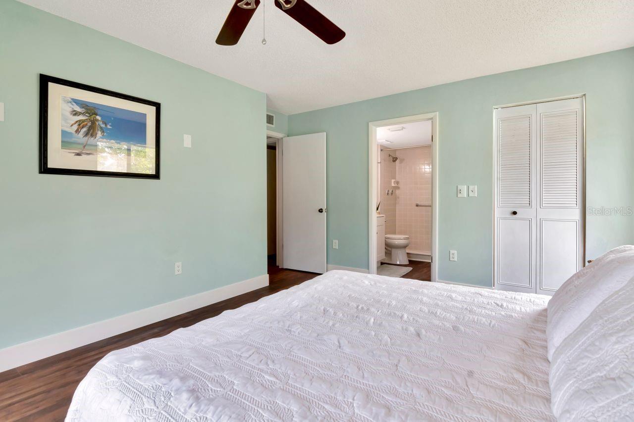 Image 18 of 65 For 1400 Pine Glen Lane B2