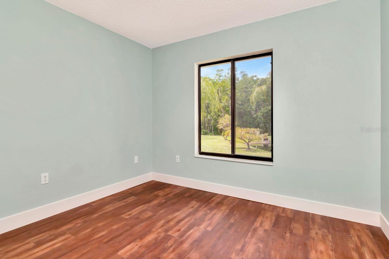 Image 25 of 65 For 1400 Pine Glen Lane B2