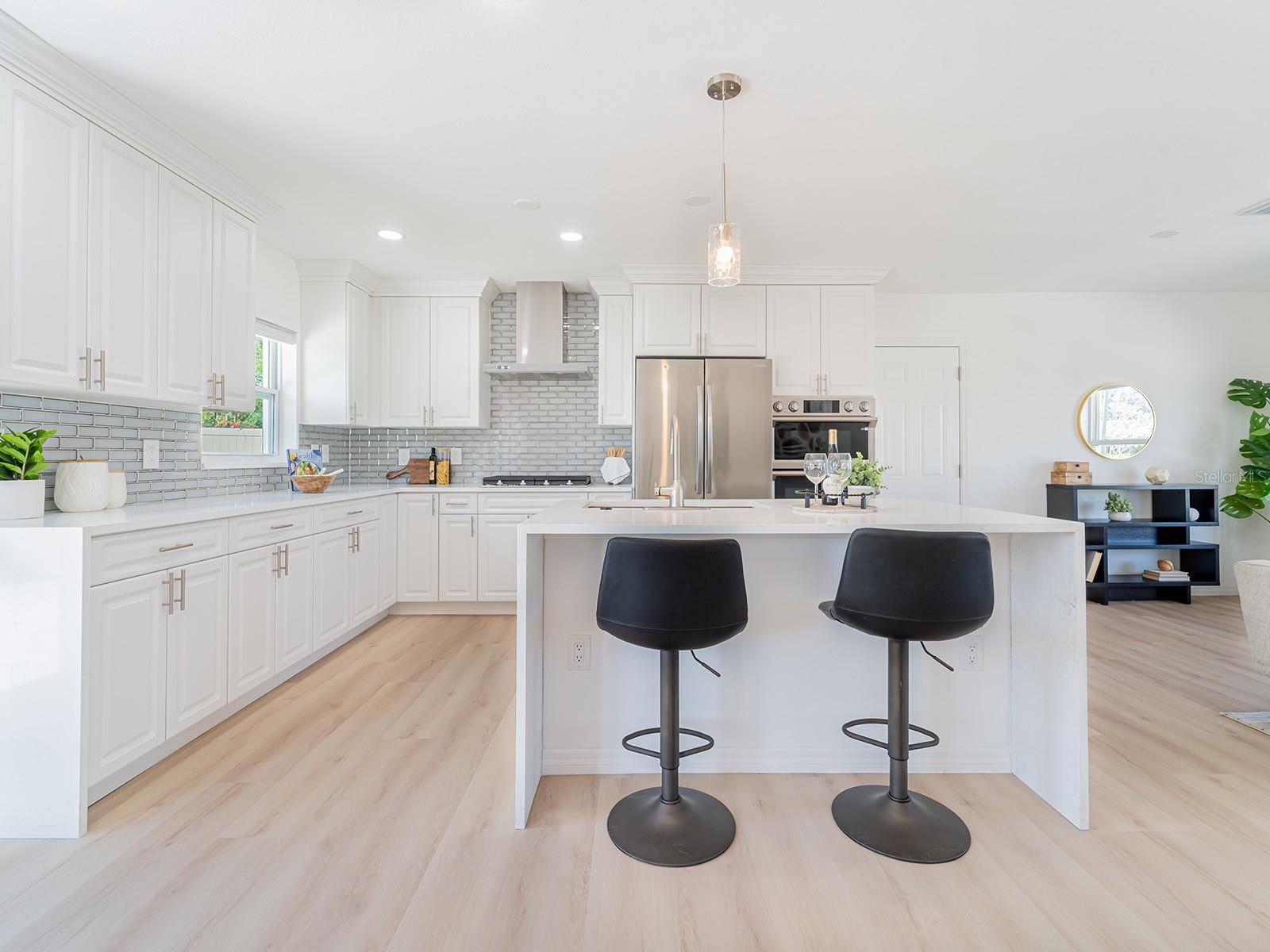 Image 20 of 37 For 352 79th Avenue Ne