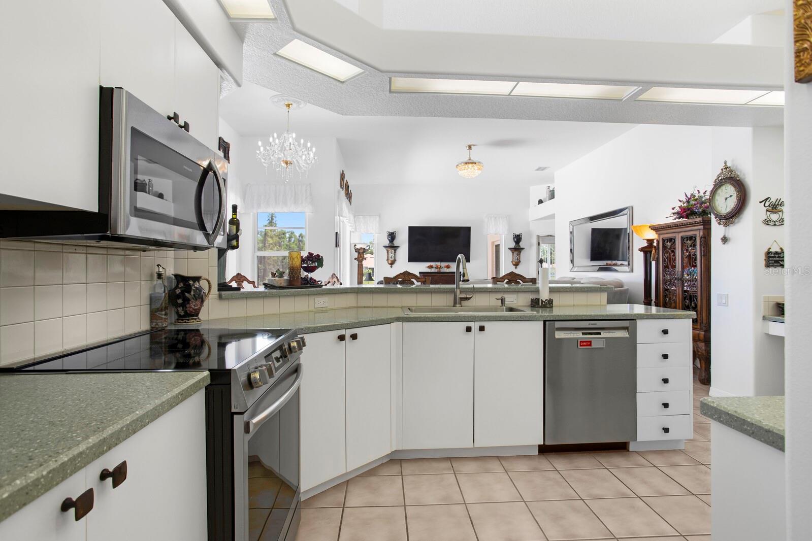 Image 19 of 48 For 5113 Epping Lane