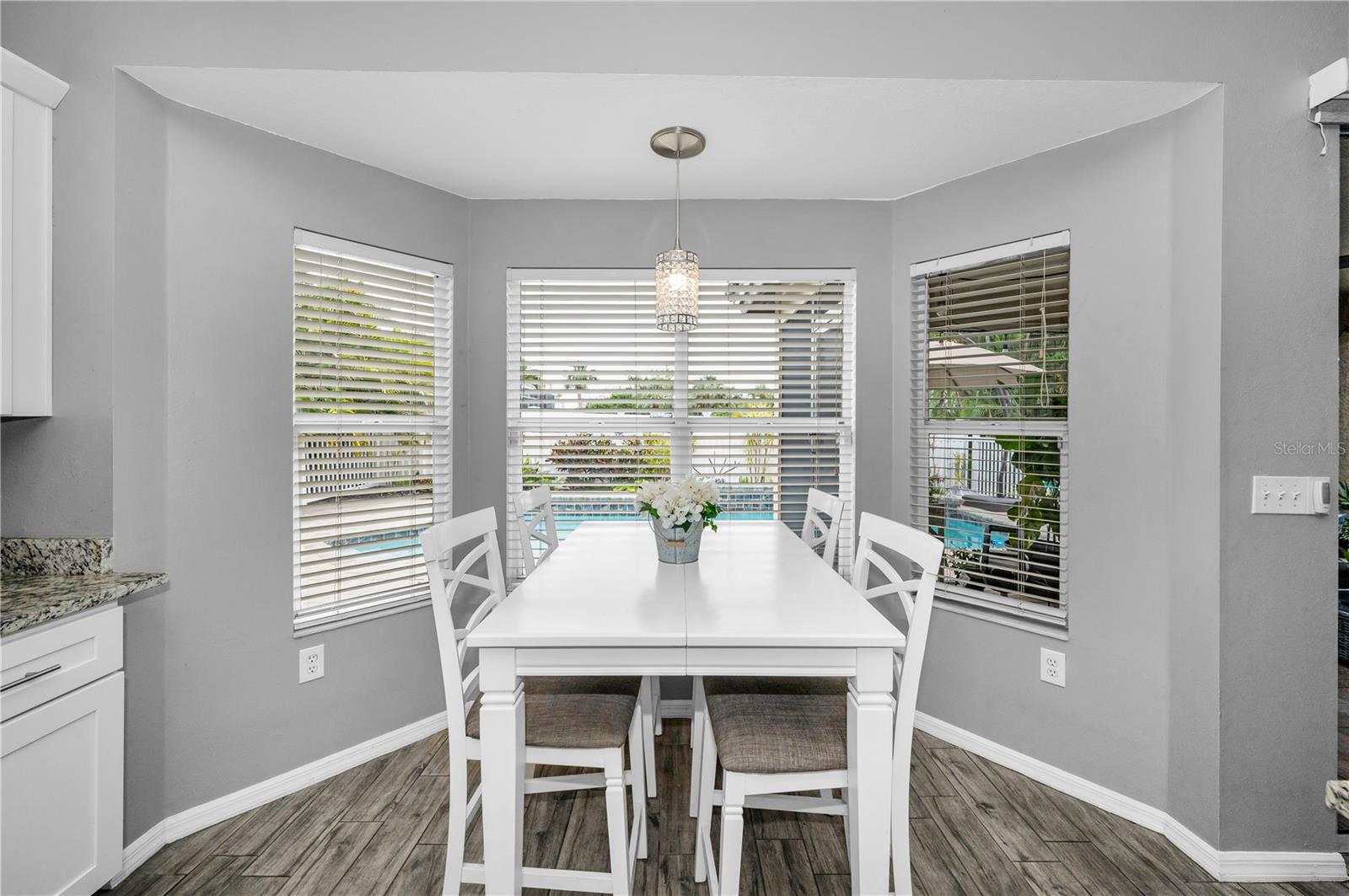 Image 12 of 40 For 5807 Cay Cove Court