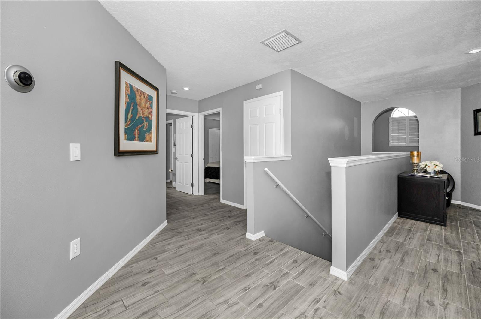 Image 16 of 40 For 5807 Cay Cove Court